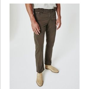 AG Graduate Tailored Leg Pants- excellent condition. So soft!